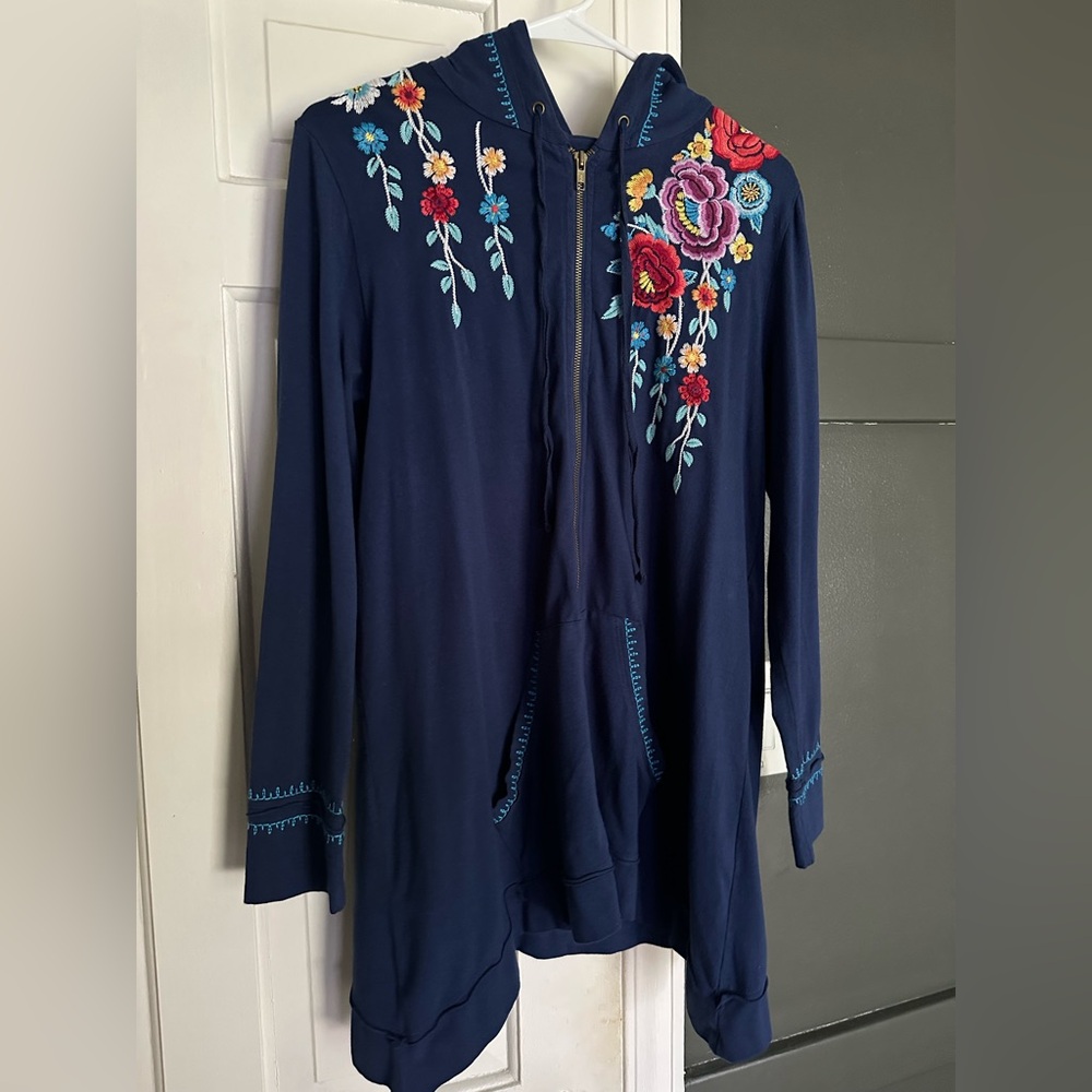 Johnny Was Floral Embroidered Zip Up Hooded Sweatshirt Jacket Relaxed Fit Navy - Picture 6 of 6